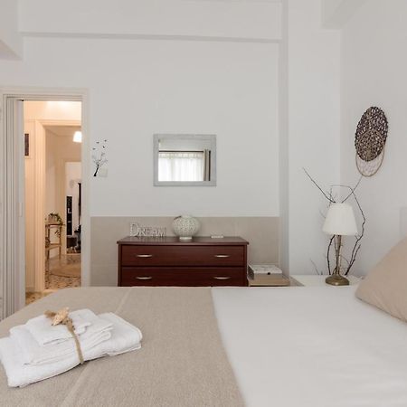 Classic And Modern Apartment In Aten Exteriör bild