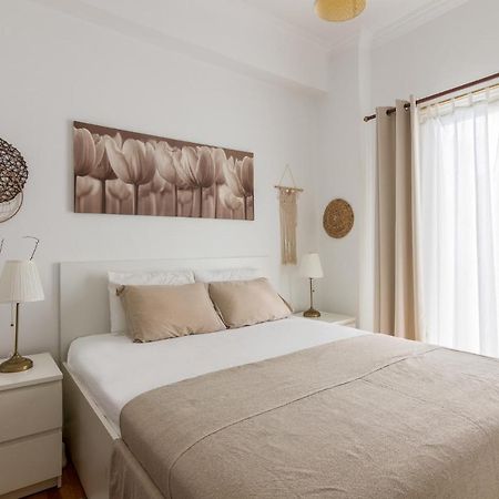 Classic And Modern Apartment In Aten Exteriör bild