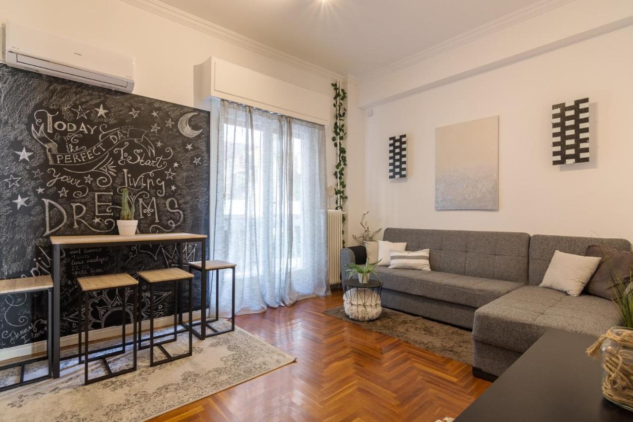 Classic And Modern Apartment In Aten Exteriör bild
